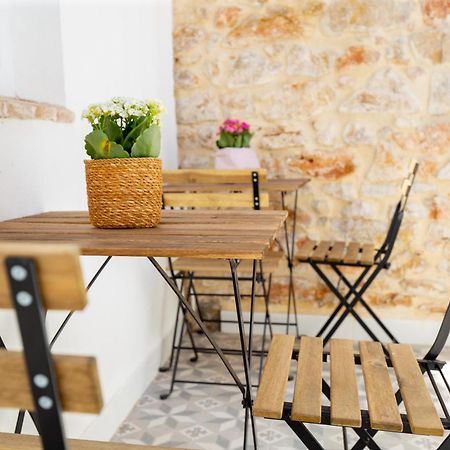 Colon 29 Apartments Дения Экстерьер фото