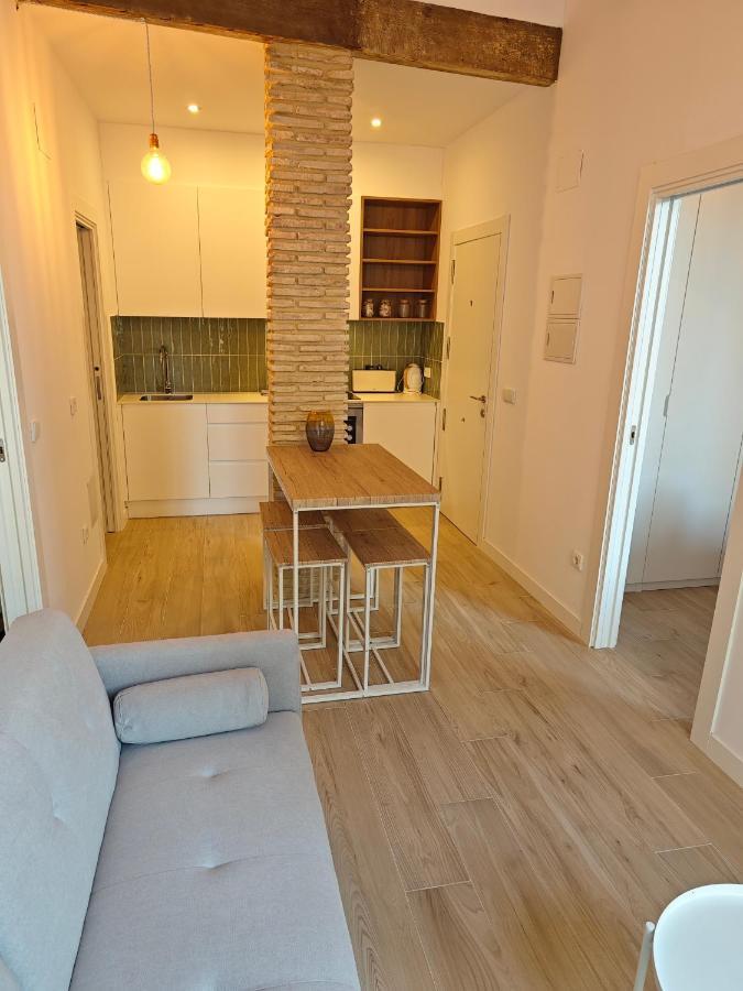 Colon 29 Apartments Дения Экстерьер фото