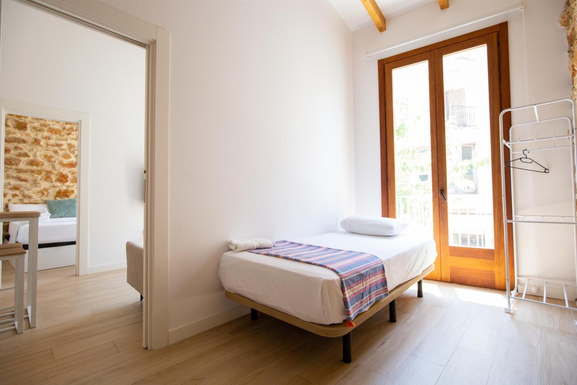 Colon 29 Apartments Дения Экстерьер фото