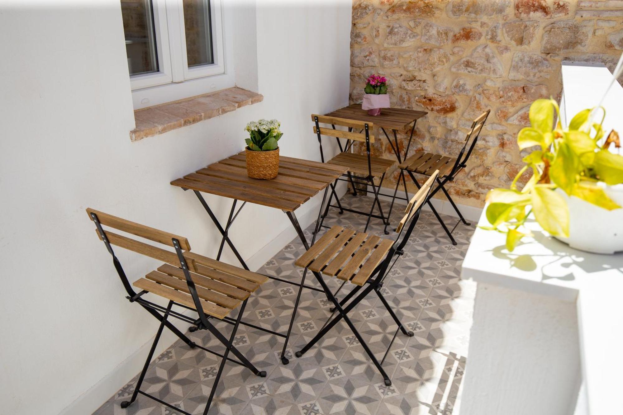 Colon 29 Apartments Дения Экстерьер фото