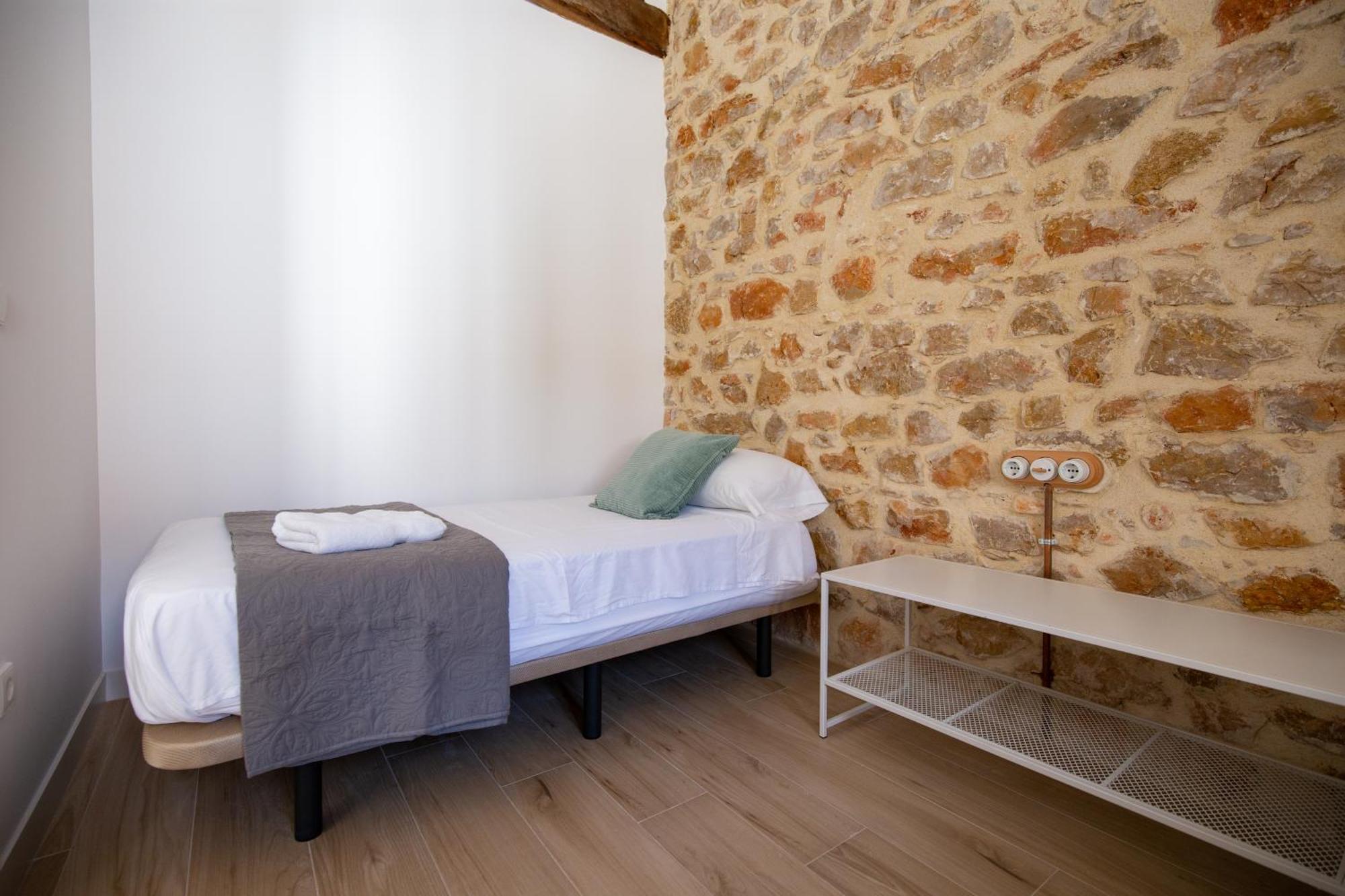 Colon 29 Apartments Дения Экстерьер фото